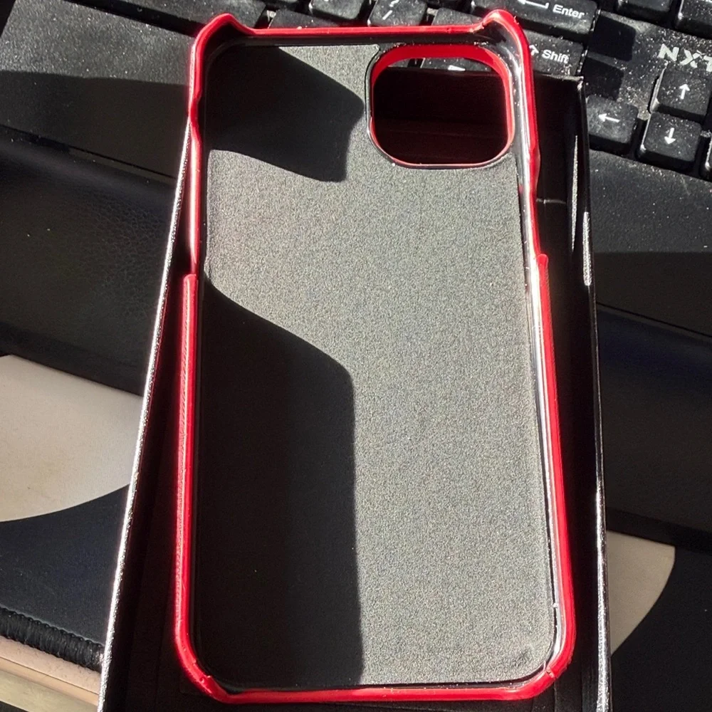 None chic iphone